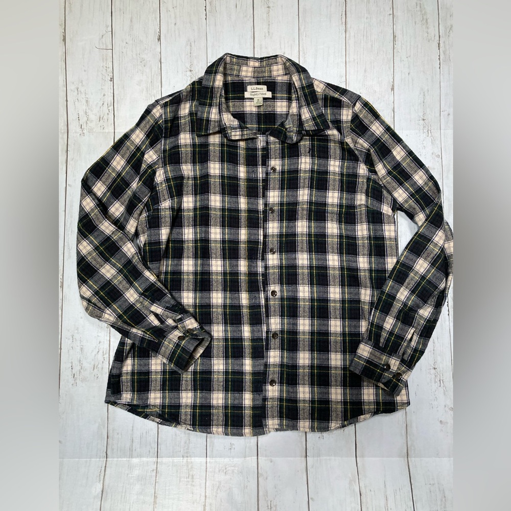 L.L.Bean Slightly Fitted Flannel Button Down